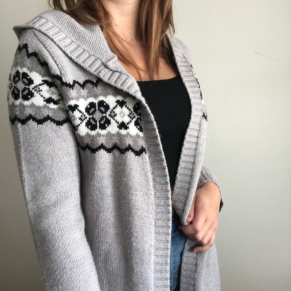 Grey Patterned Cardigan - Picture 3 of 6